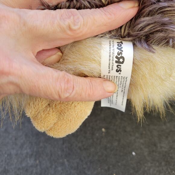 Toys R Us Hedgehog 20” Plush Stuffed Animal 2013 Geoffrey Brown Tan - Picture 7 of 7